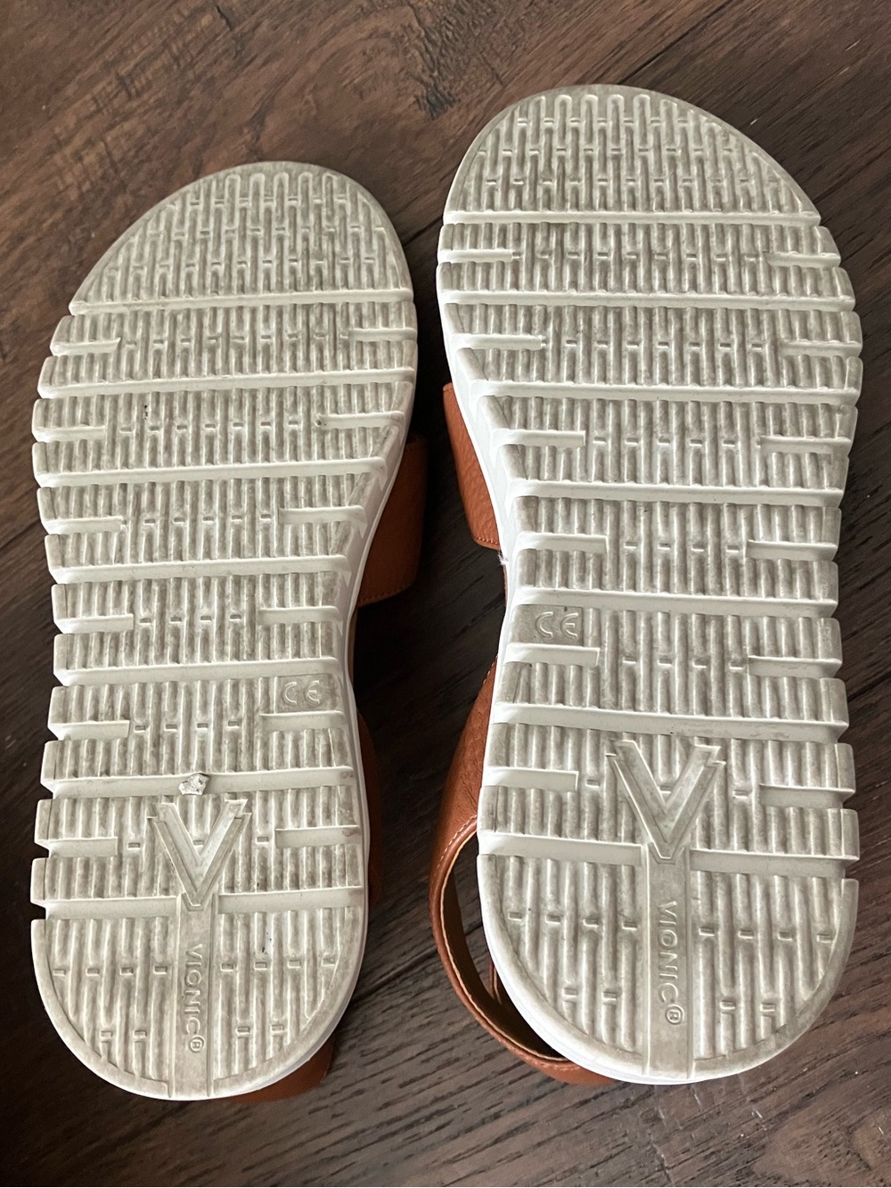 Vionic Tan Uptown Merced Platform Sandals - Picture 4 of 5